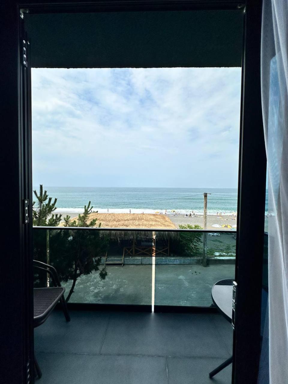 Hotel Black Sea 코불레티 외부 사진