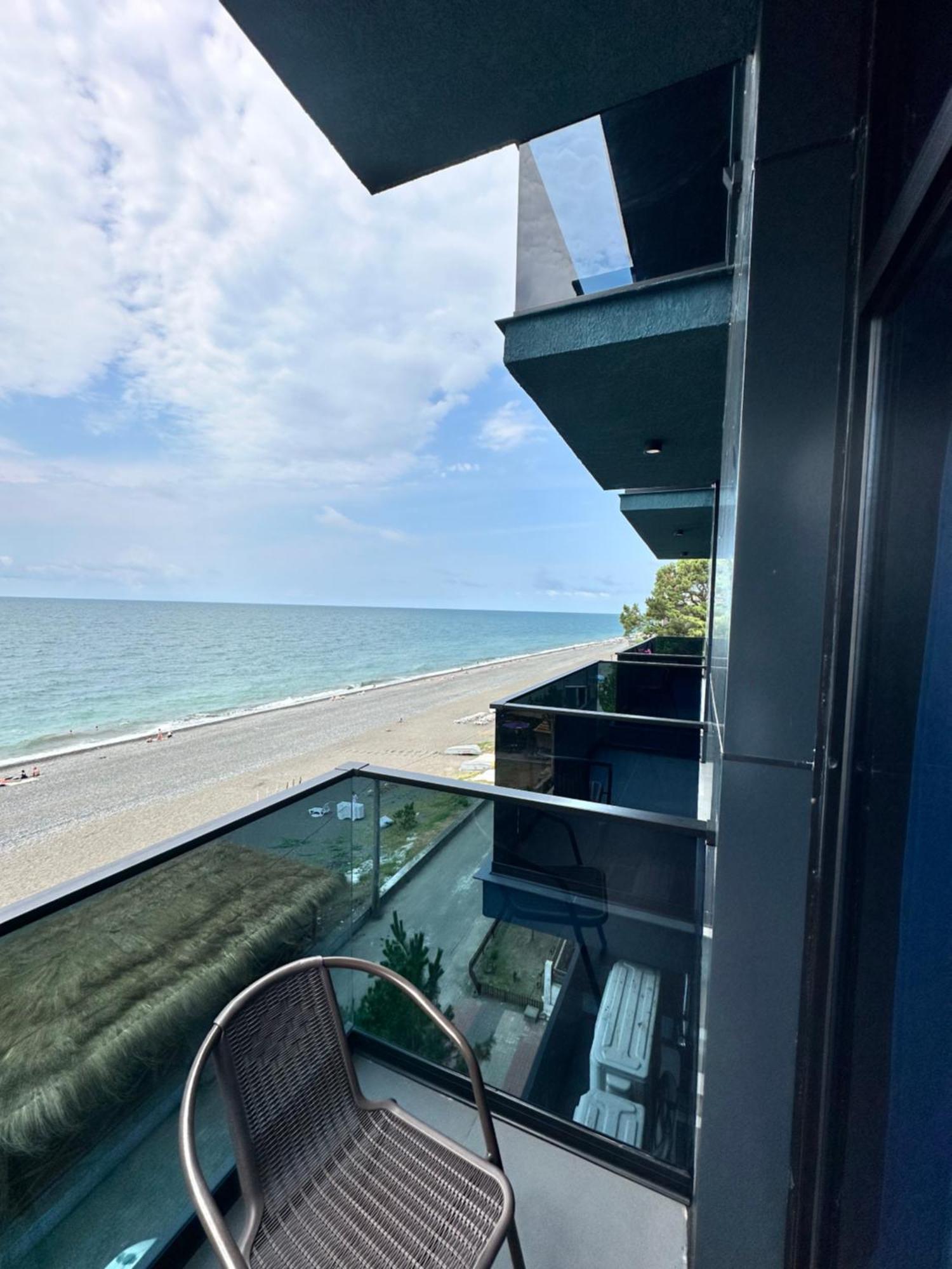 Hotel Black Sea 코불레티 외부 사진